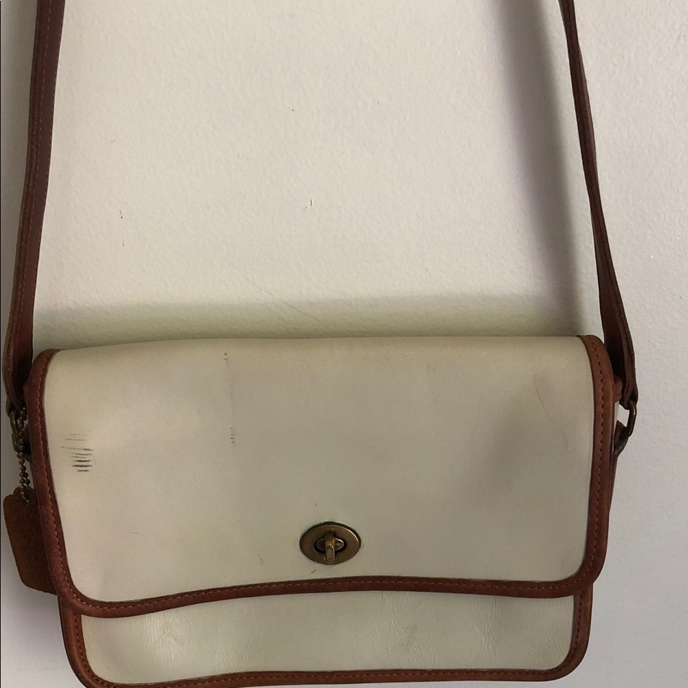 Classic VTG rare turn lock Cream and Brown Leather Crossbody Bag